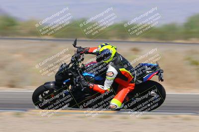 media/Oct-01-2023-SoCal Trackdays (Sun) [[4c570cc352]]/Turn 15 Inside (140pm)/